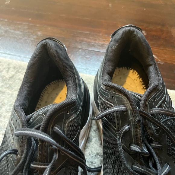 HOKA Bondi 7 Men’s Size 10.5 Black - Picture 7 of 10